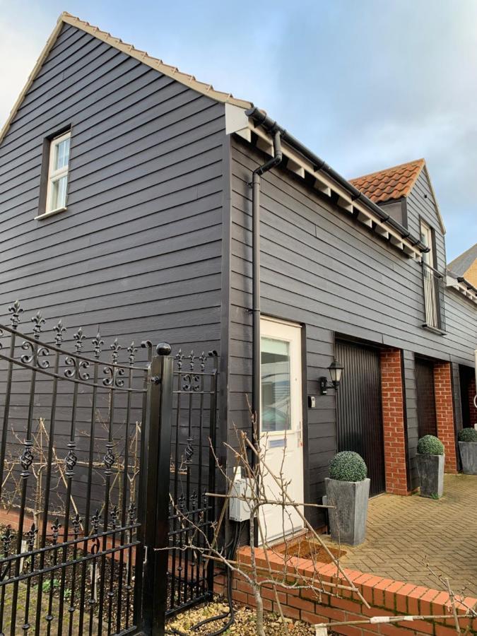 Peartree Lodge Cambourne Exterior photo